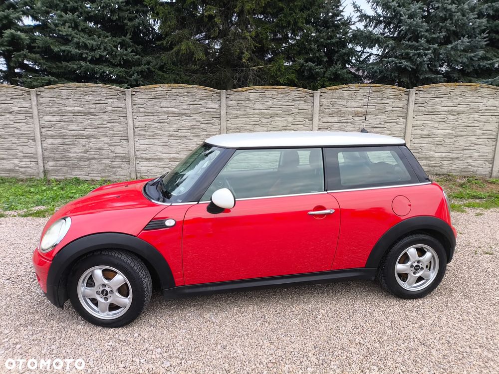 MINI Cooper Standard - 4