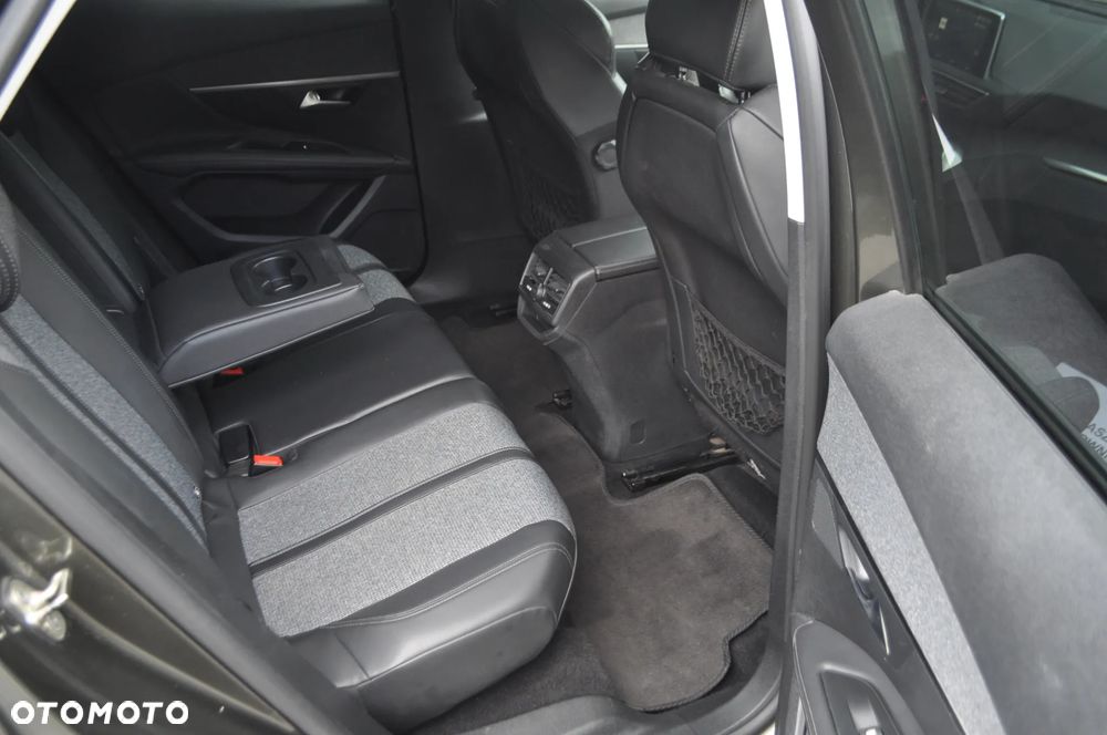 Peugeot 3008 BlueHDi 120 Stop & Start Allure - 26