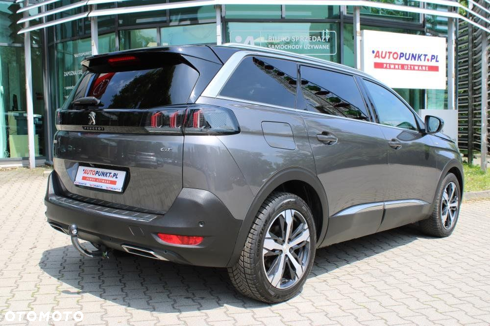 Peugeot 5008 - 5