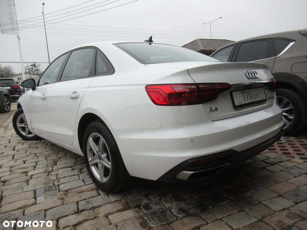 Audi A4 Limousine 35 TFSI S tronic - 2