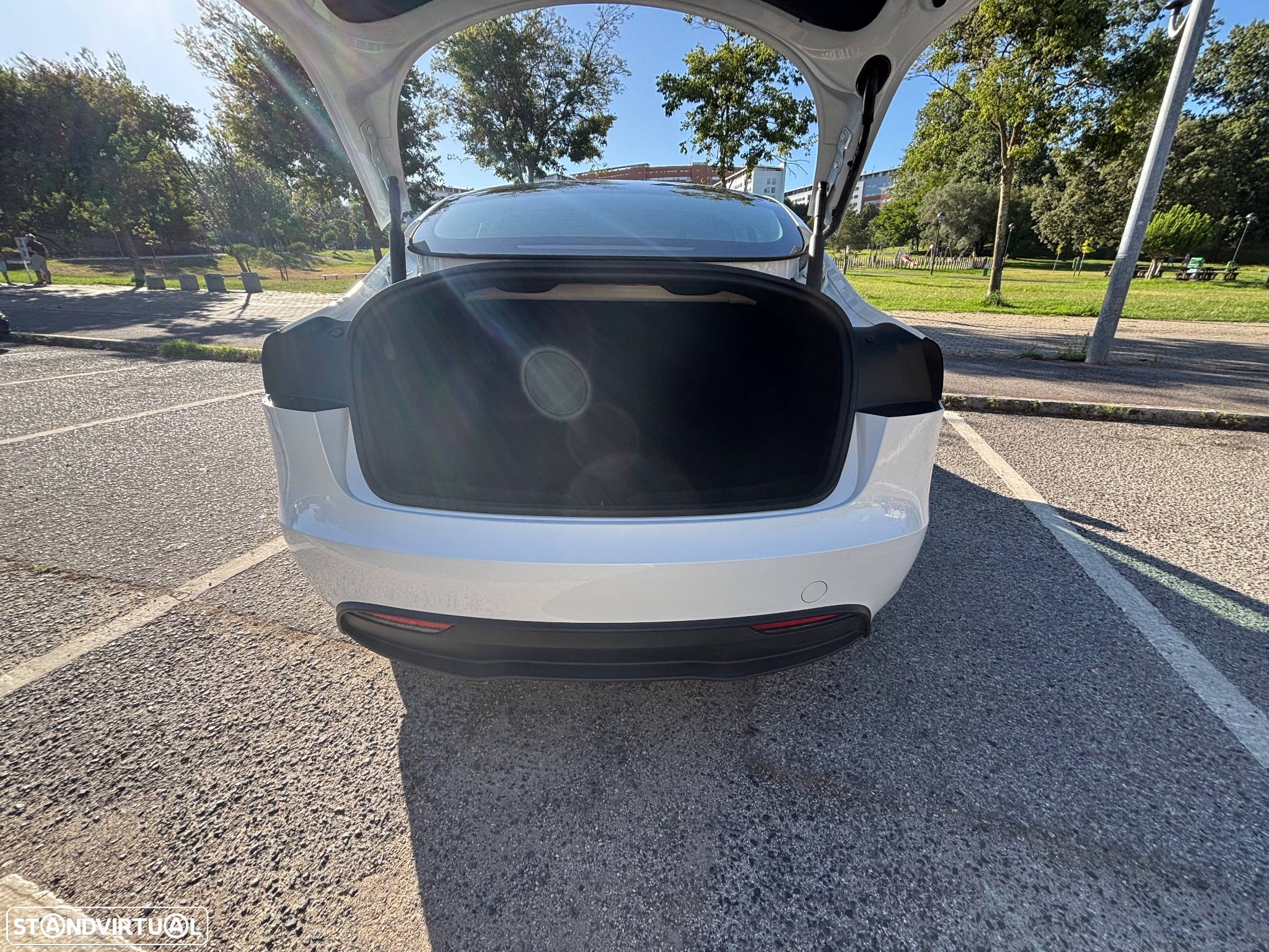 Tesla Model 3 Tração Traseira - 4