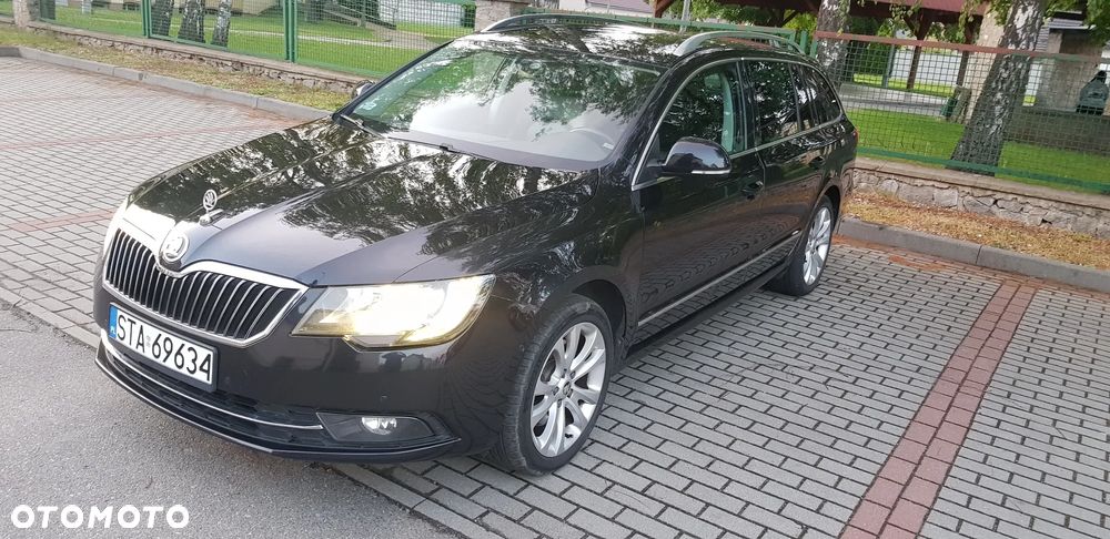 Skoda Superb 2.0 TDI Elegance DSG - 3