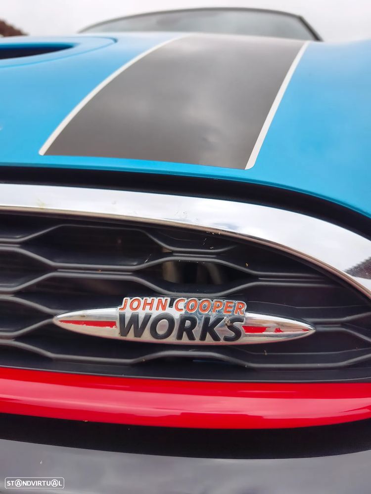MINI 3 Portas John Cooper Works Auto Desportiva - 2