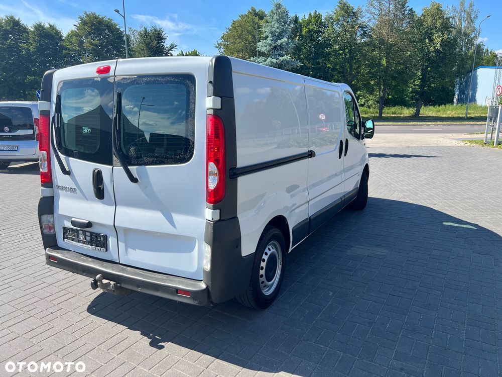 Renault Trafic - 8