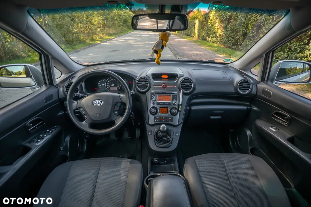 Kia Carens 1.6 CRDi Spirit - 28