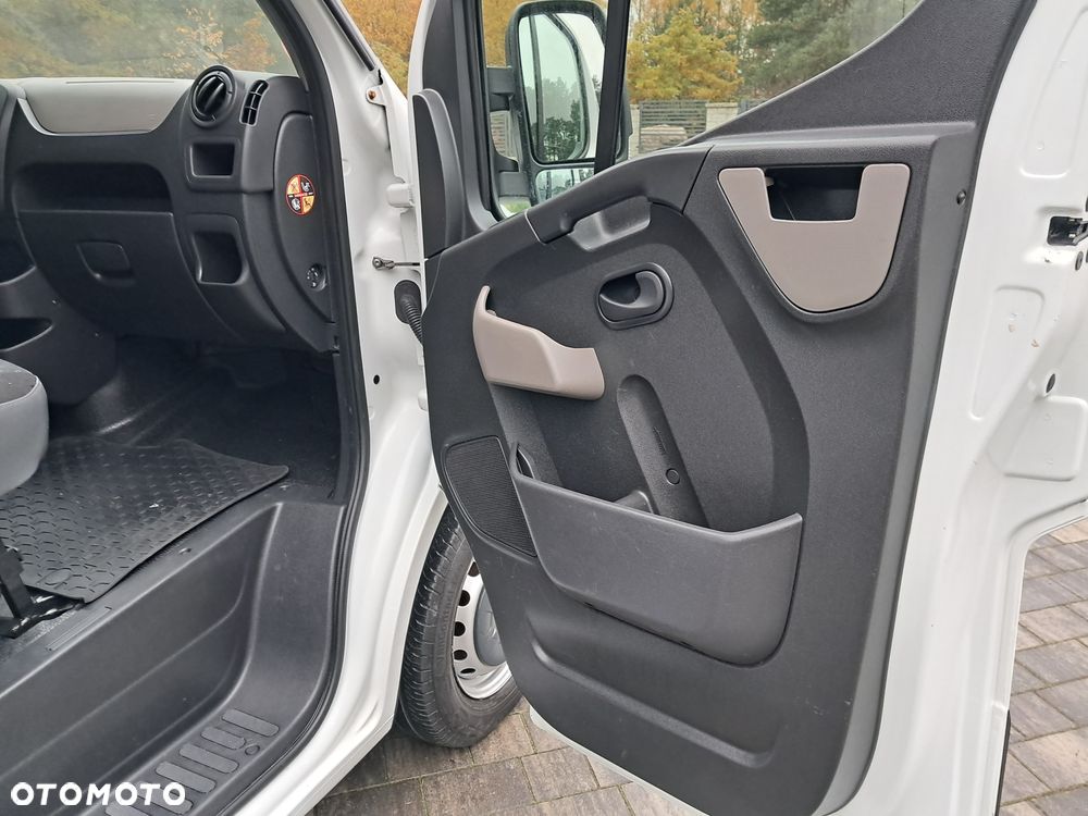Opel Movano - 11