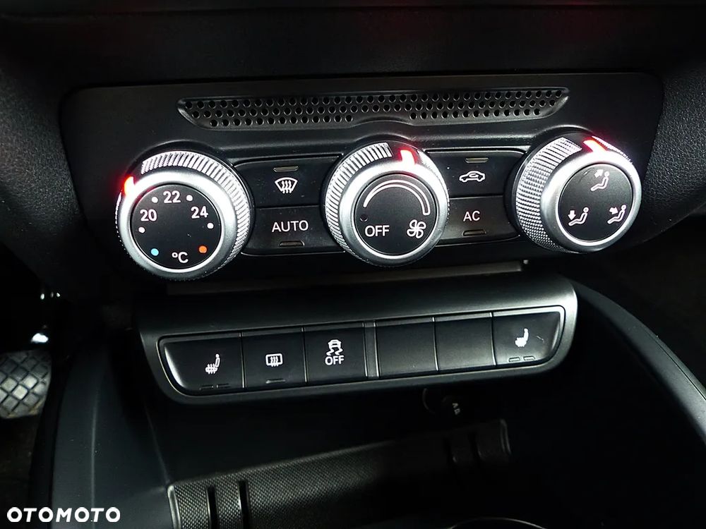 Audi A1 3-drzwiowe 1.2 TFSI Attraction - 36