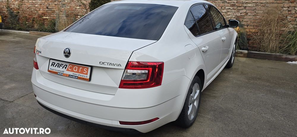 Skoda Octavia 1.0 TSI DSG Ambition - 2