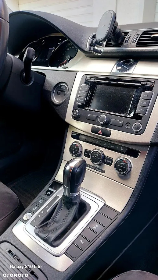 Volkswagen Passat 2.0 TDI Highline DSG - 10