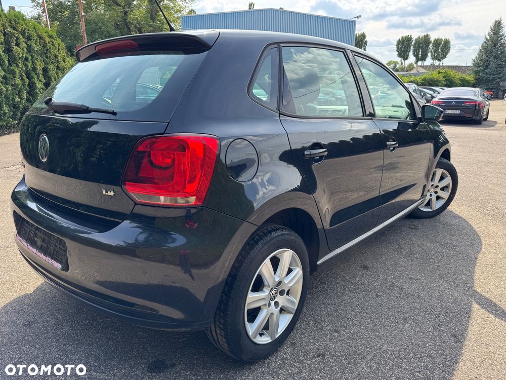 Volkswagen Polo 1.4 FSI Highline - 4