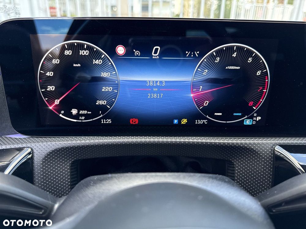Mercedes-Benz CLA - 13