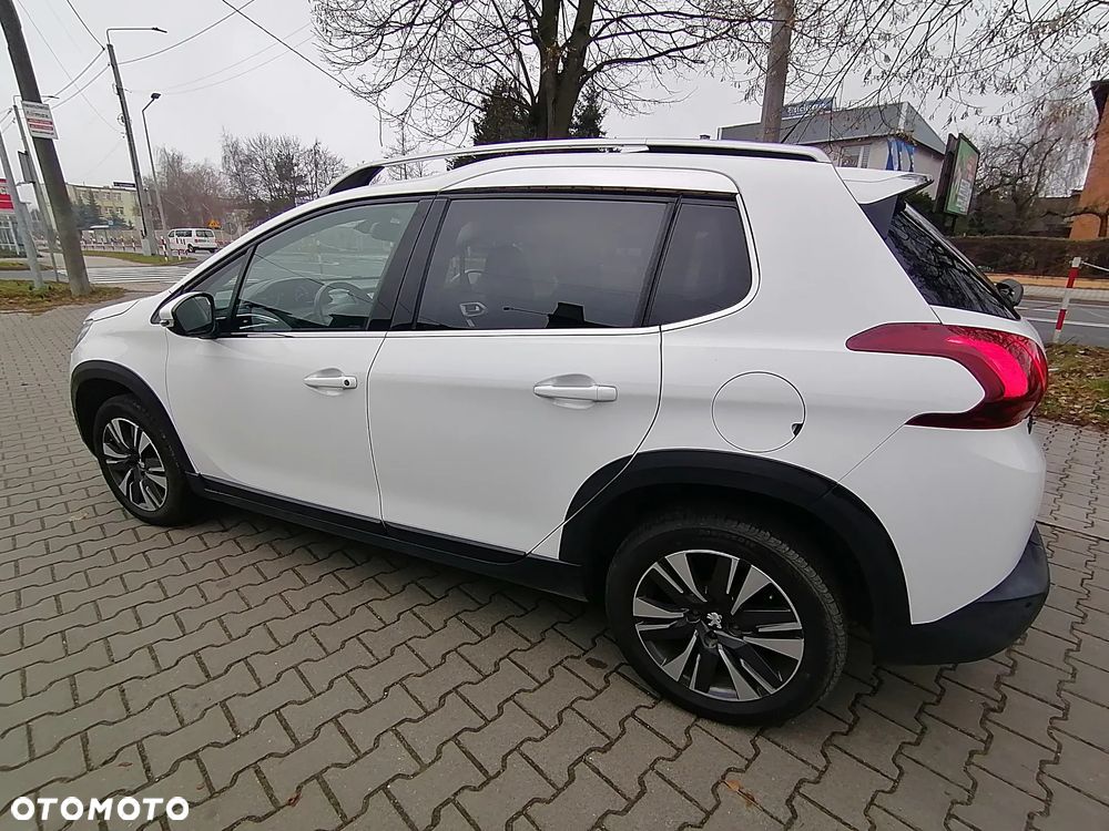 Peugeot 2008 PureTech 110 GPF Stop&Start EAT6 Active - 13