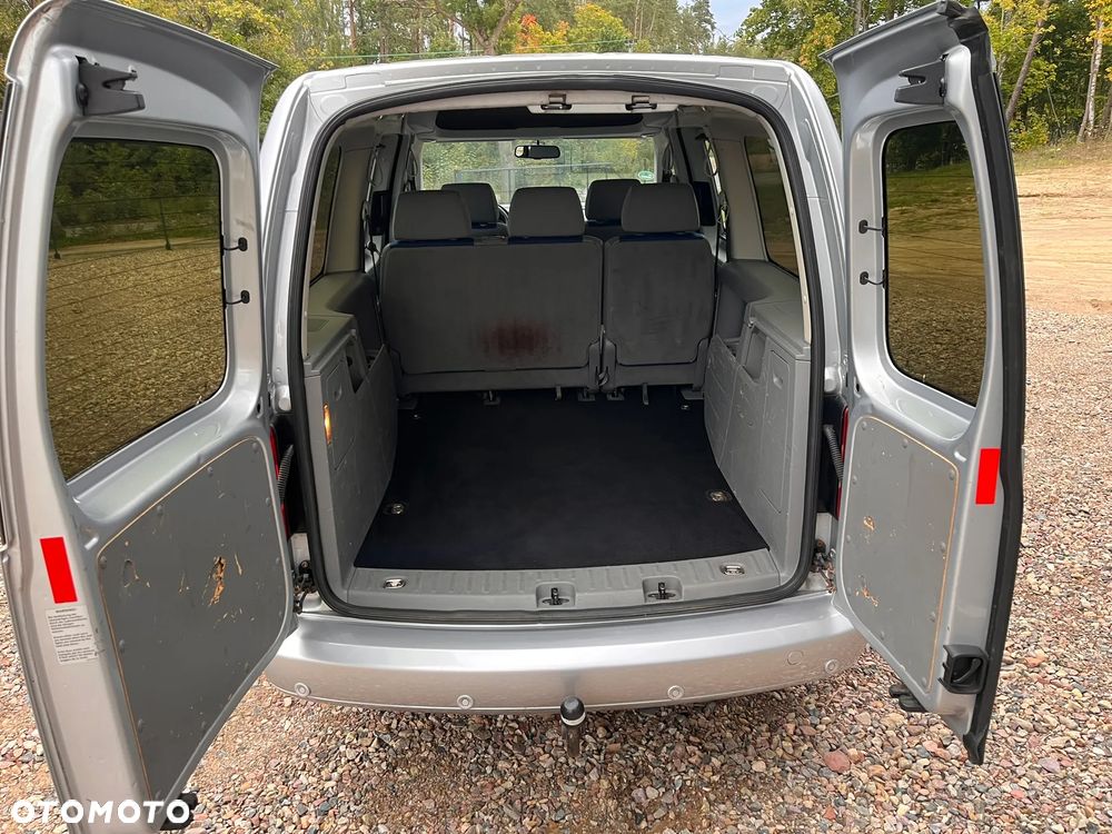 Volkswagen Caddy 1.9 DPF DSG Maxi Life Style (7-Si.) - 17
