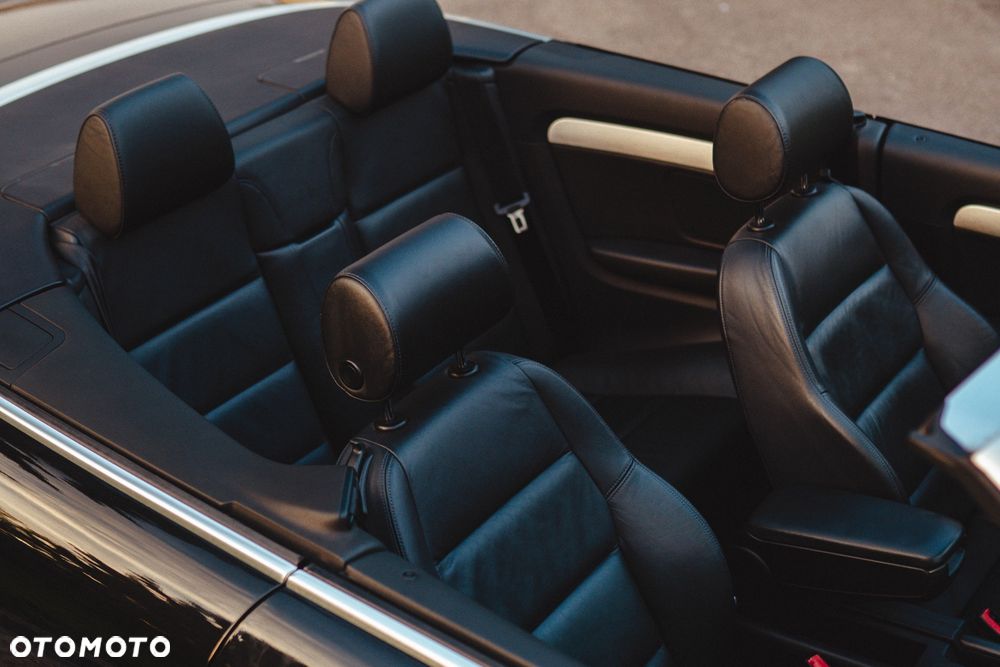 Audi A4 Cabrio 2.0 TFSI multitronic - 15