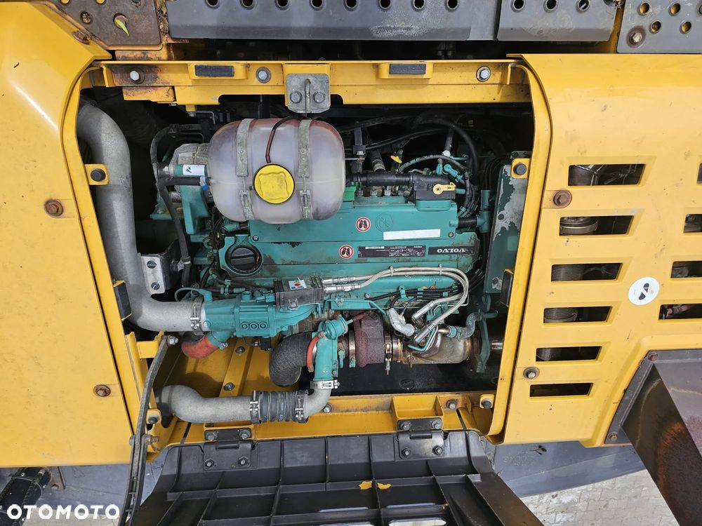 Volvo EC220DL - 15