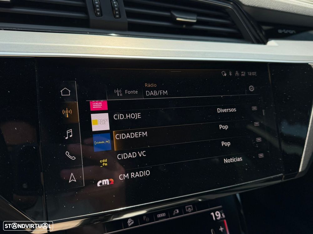 Audi e-tron Sportback 55 quattro S line - 38