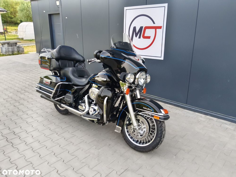 Harley-Davidson Touring Electra Glide - 2