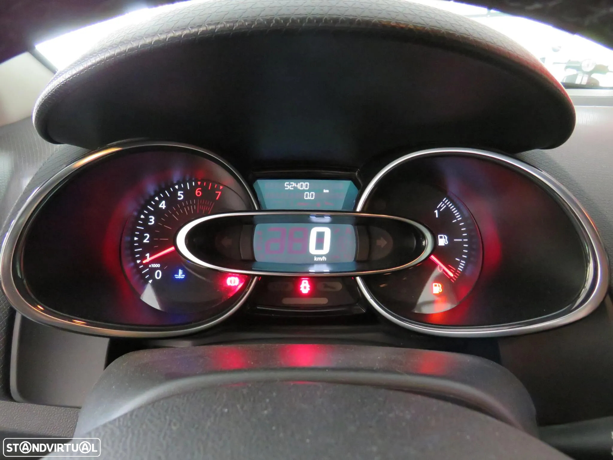 Renault Clio Sport Tourer 0.9 TCe Limited - 18
