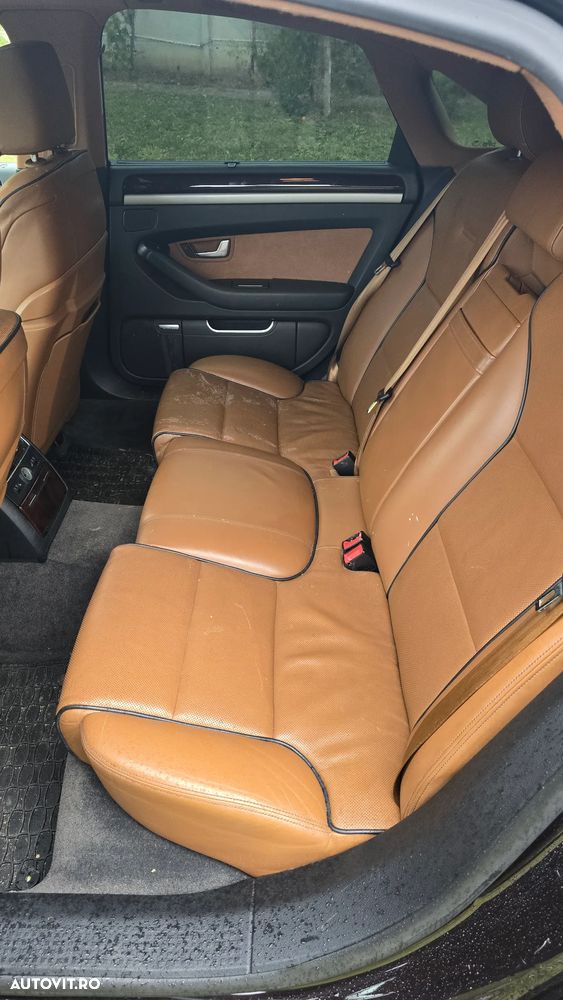 Audi A8 - 11