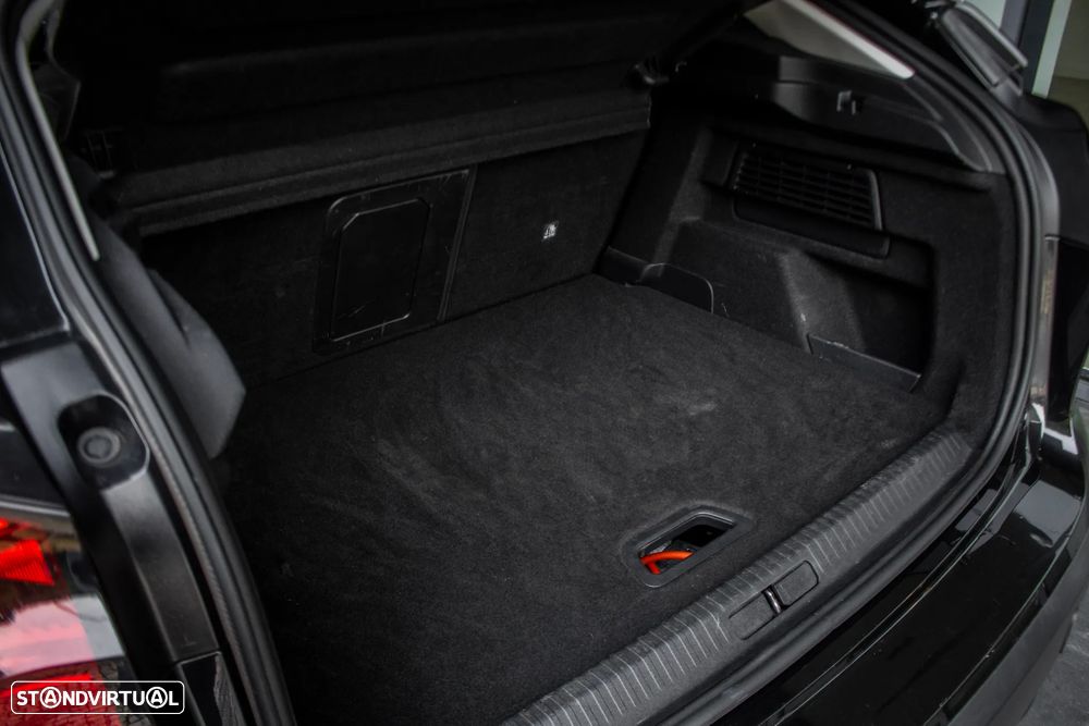 Citroën e-C4 Shine - 28