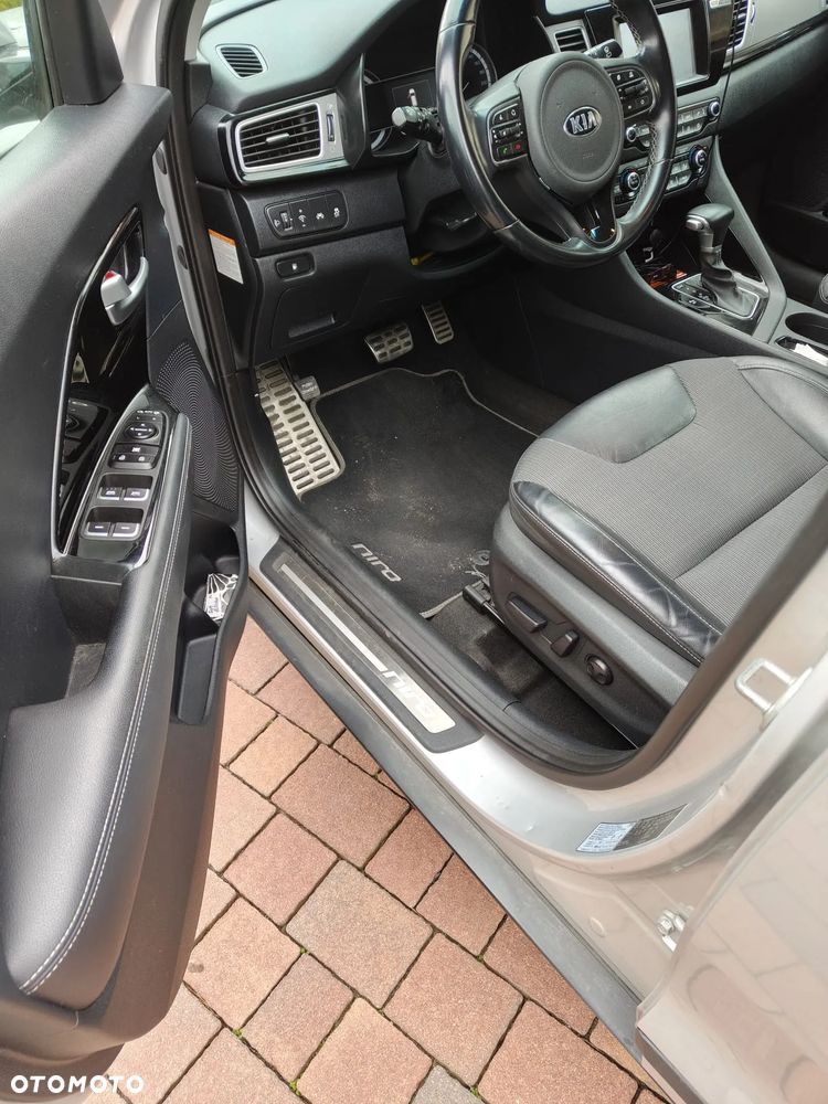 Kia Niro 1.6 GDI Hybrid L - 4