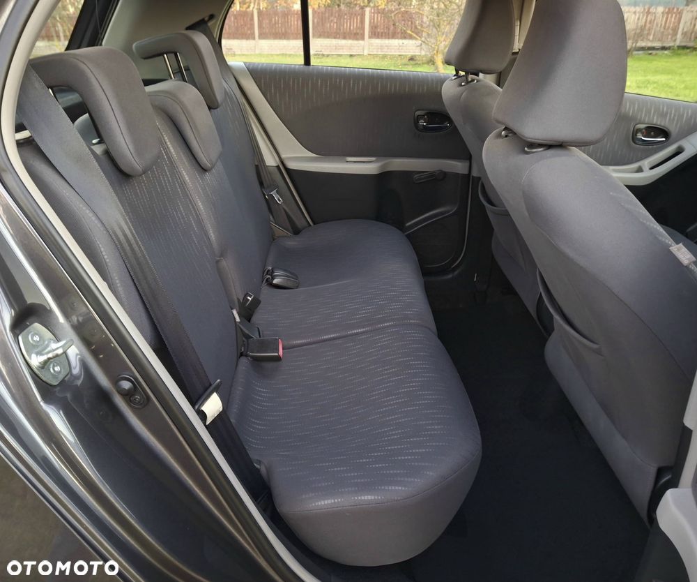 Toyota Yaris 1.33 VVT-i Cool+ - 29