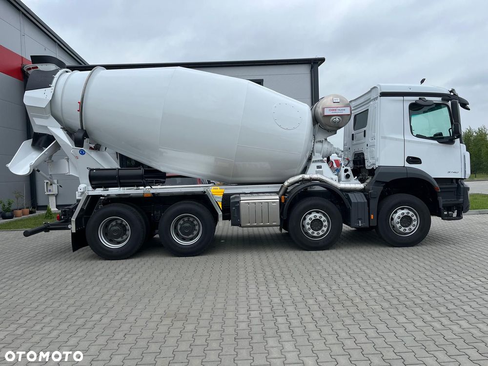 Mercedes-Benz Arocs 3740 - 6