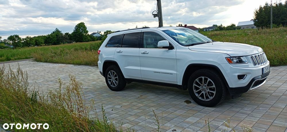Jeep Grand Cherokee - 20