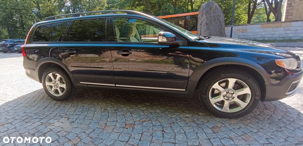 Volvo XC 70 - 3