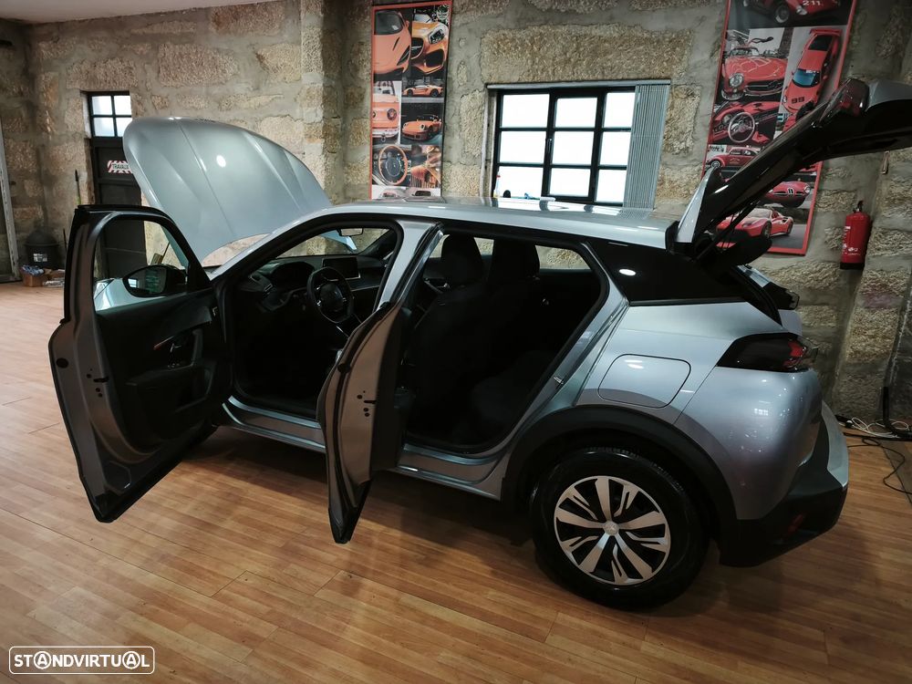 Peugeot e-2008 Active Pack - 41