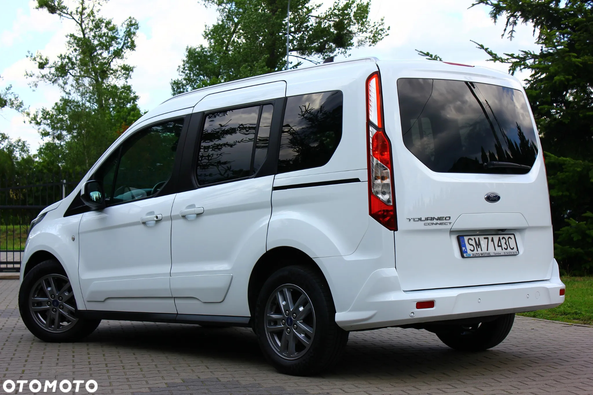Ford Tourneo Connect 1.5 EcoBlue Titanium - 8