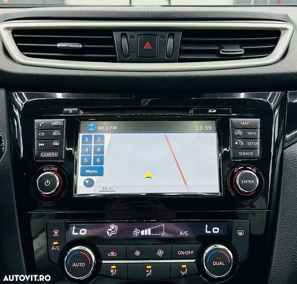 Nissan Qashqai 1.2 DIG-T TEKNA - 24