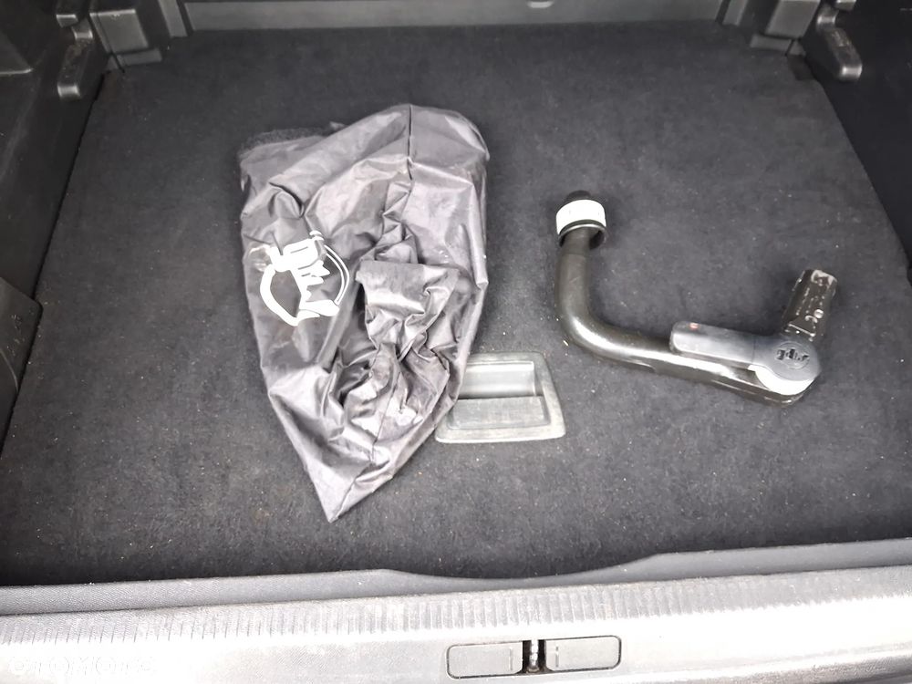 Peugeot 3008 1.6 BlueHDi Active S&S - 9