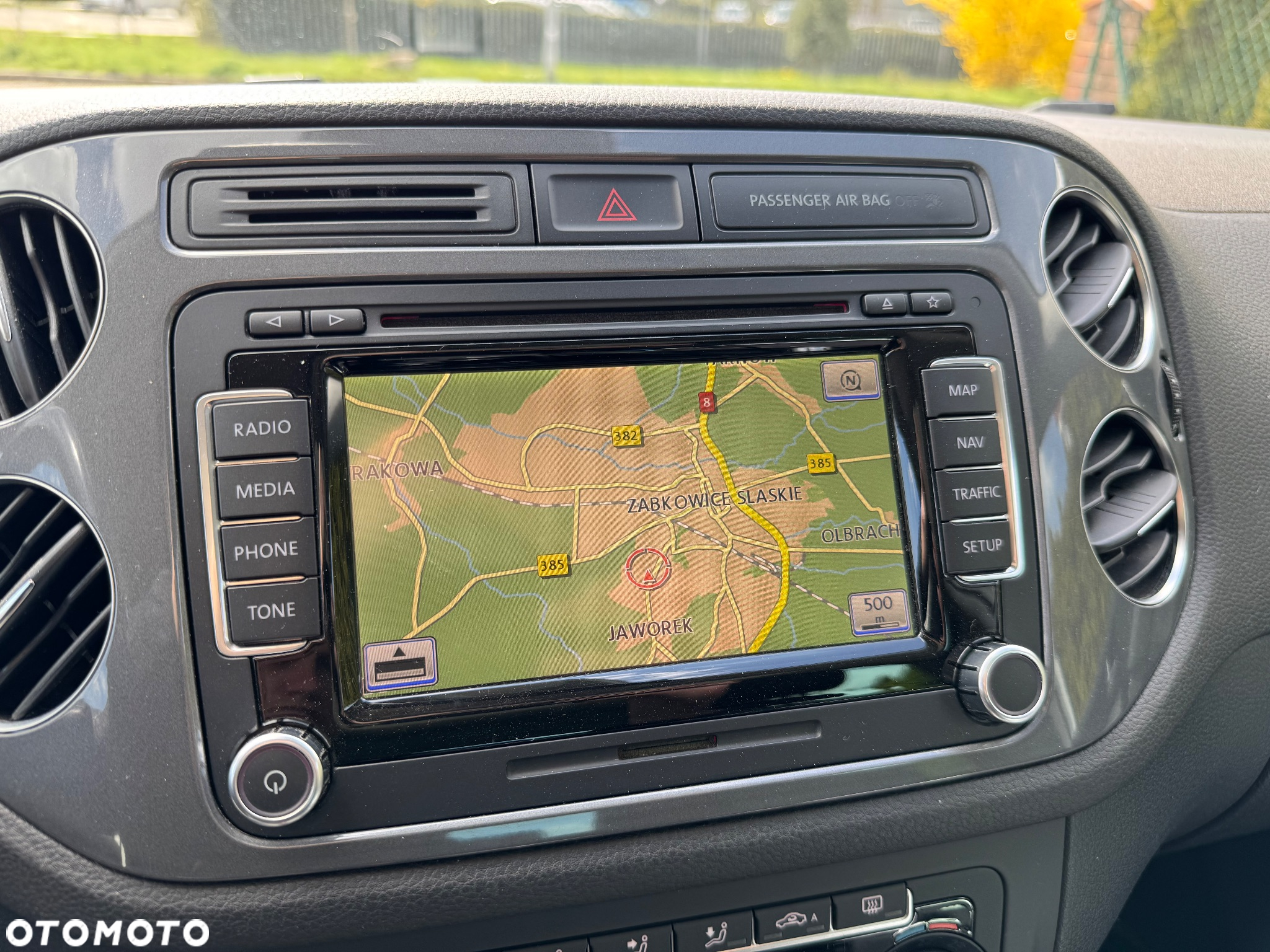 Volkswagen Tiguan - 10