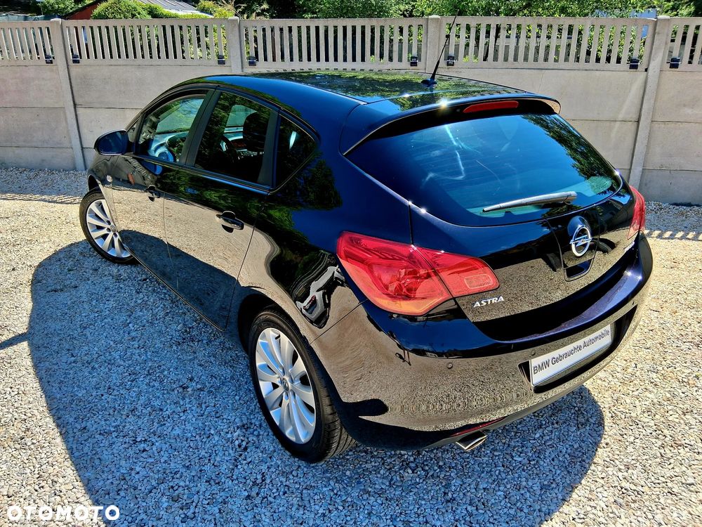 Opel Astra 1.4 Turbo - 32