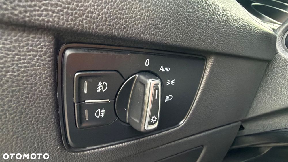 Volkswagen Passat 2.0 TDI SCR DSG - 22