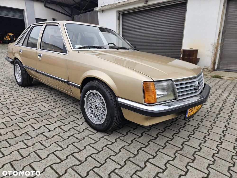 Opel Senator - 1