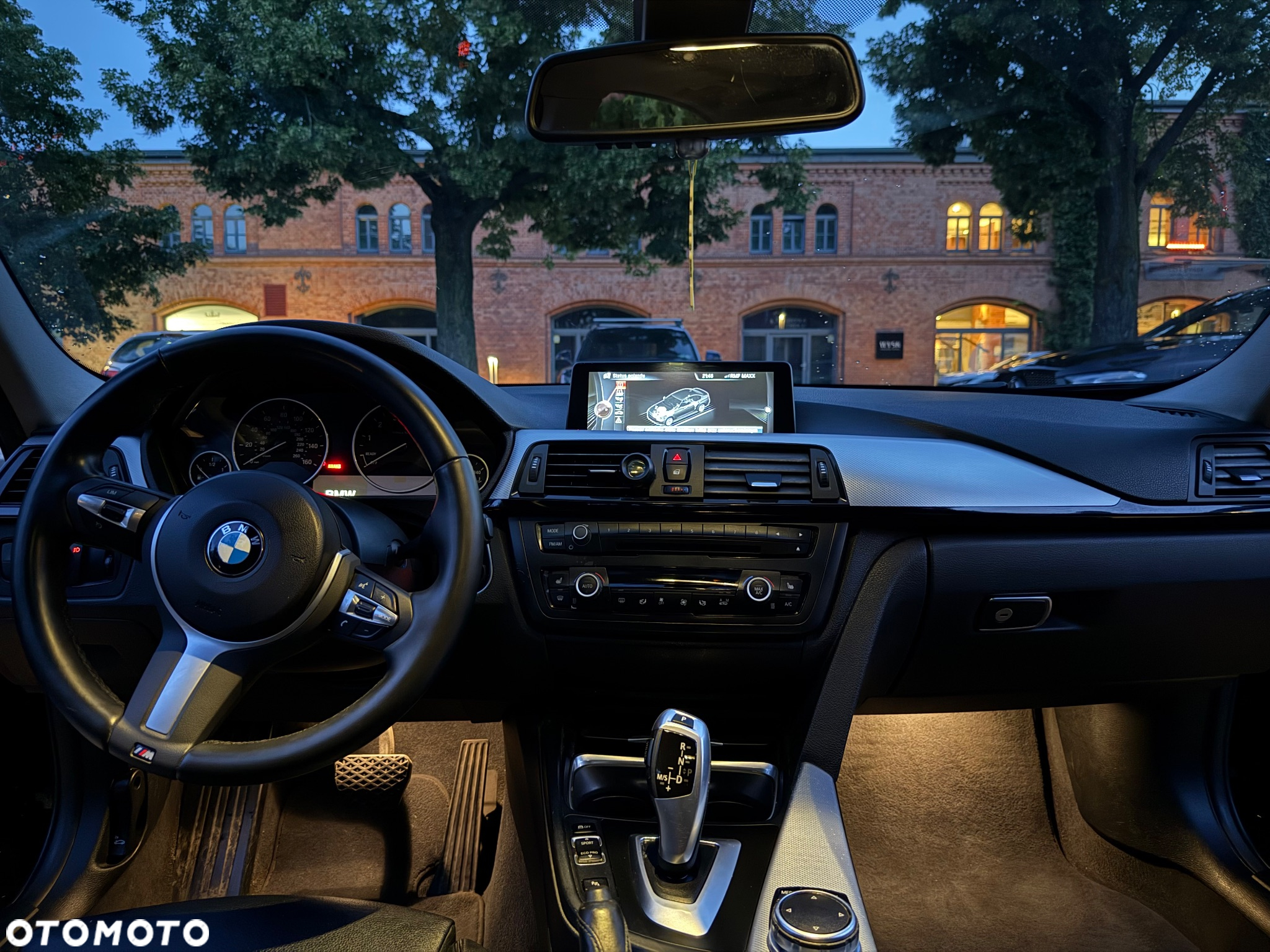 BMW Seria 3 - 22