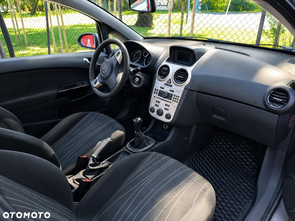 Opel Corsa 1.2 16V Enjoy - 5