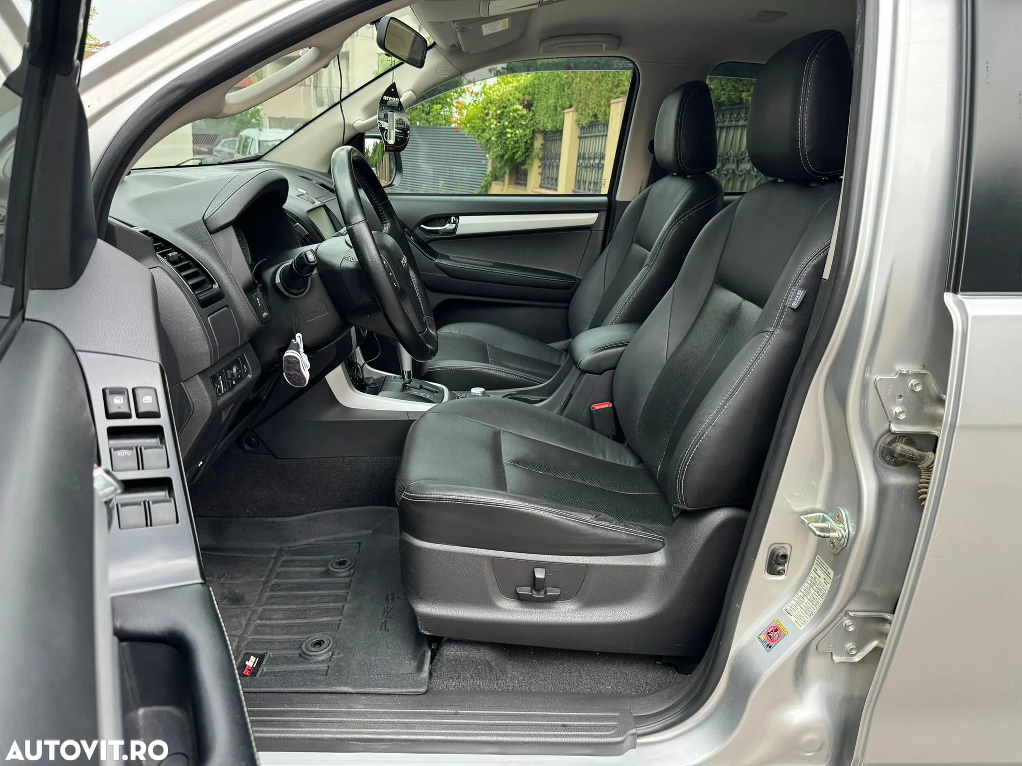 Isuzu D-Max - 4
