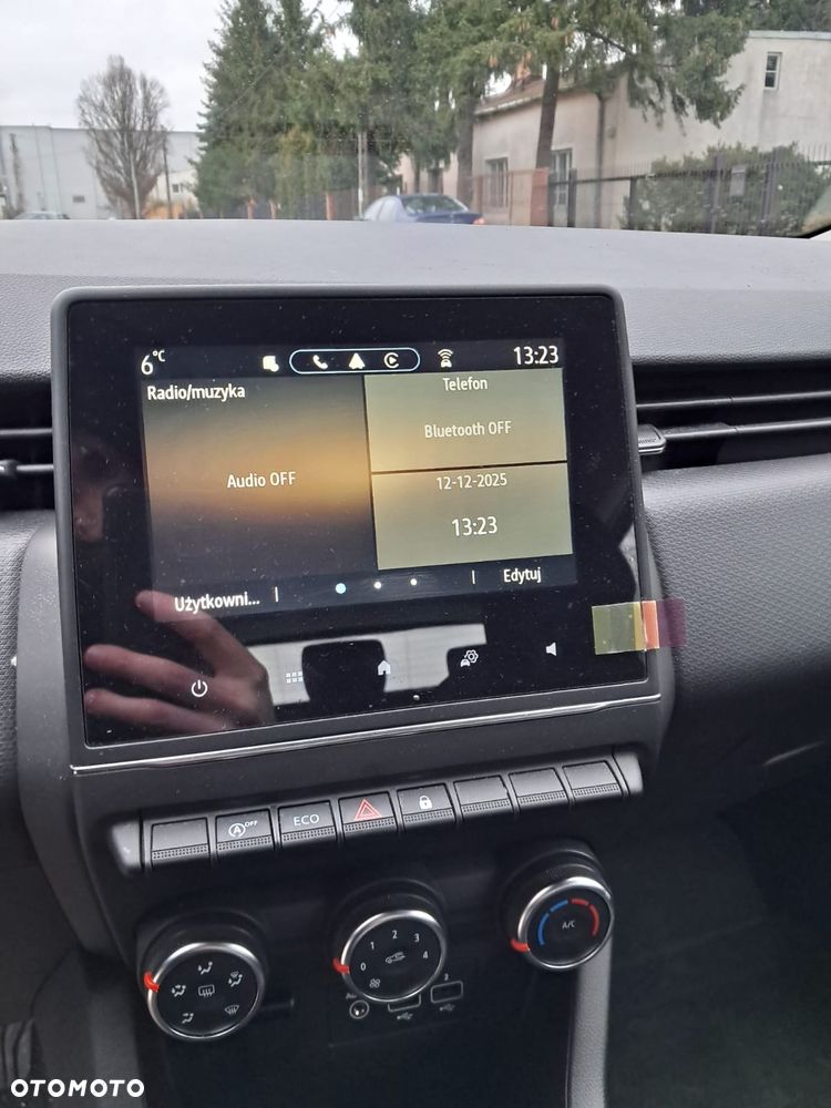 Renault Clio 1.0 TCe Zen - 9