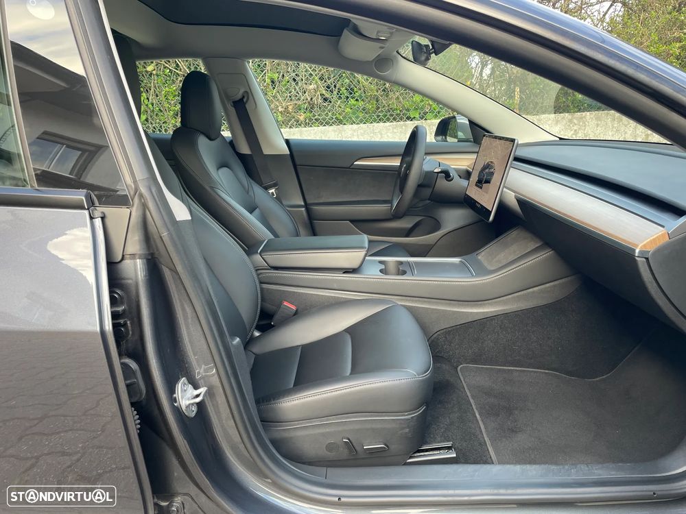 Tesla Model 3 Standard Range Plus RWD - 23