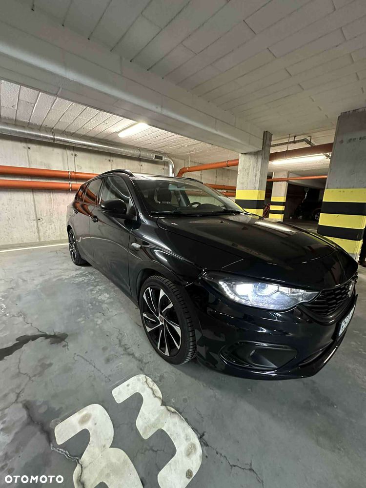 Fiat Tipo 1.4 T-Jet S-Design - 1