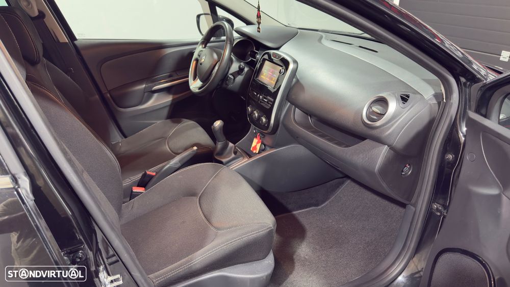 Renault Clio Sport Tourer 1.5 dCi Dynamique S 82g - 11