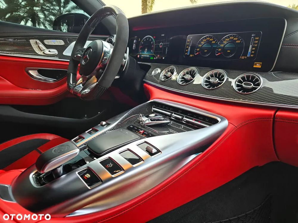 Mercedes-Benz AMG GT 53 4Matic+ Speedshift TCT 9G - 12