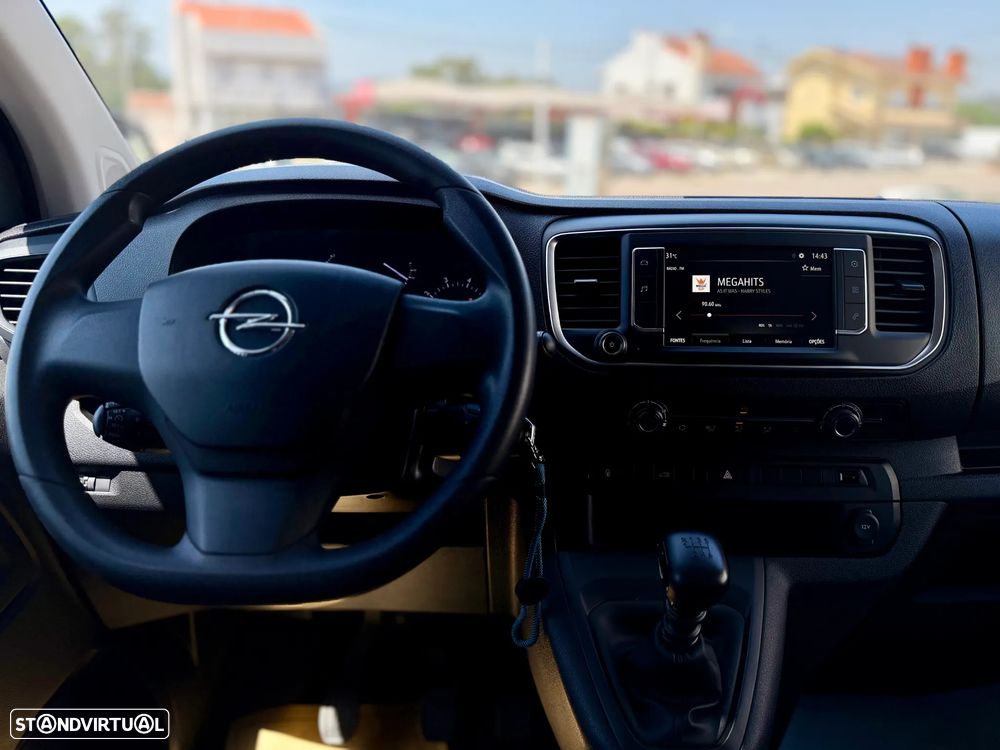 Opel Vivaro 1.5 CDTi L3H1 Essentia Inc - 13