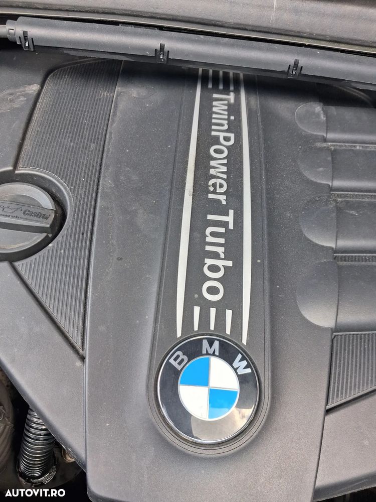 BMW X1 xDrive18d Sport Line - 12