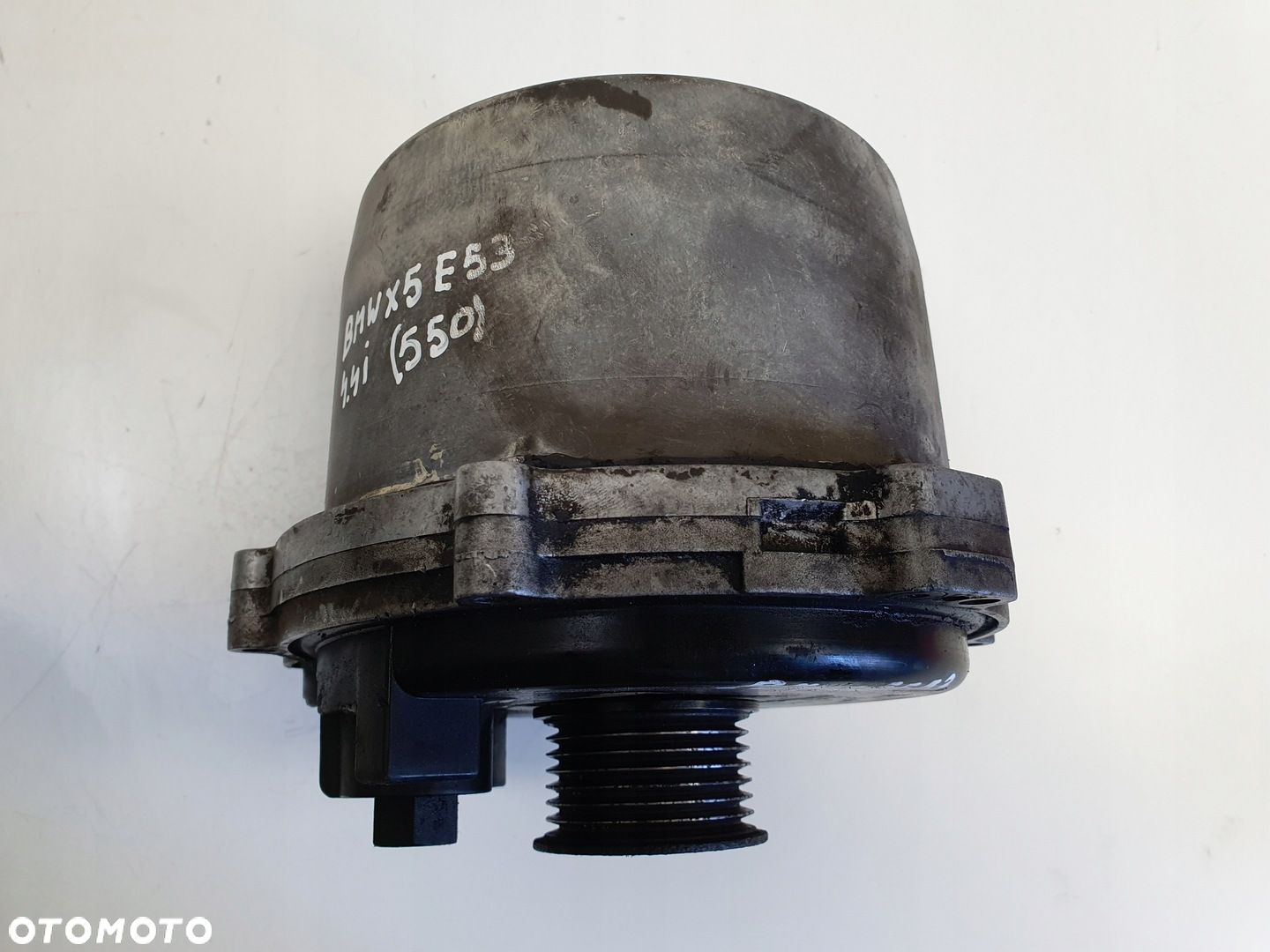 Range Rover III L322 4.4 ALTERNATOR bosch 01220AA1J0 150A - 3