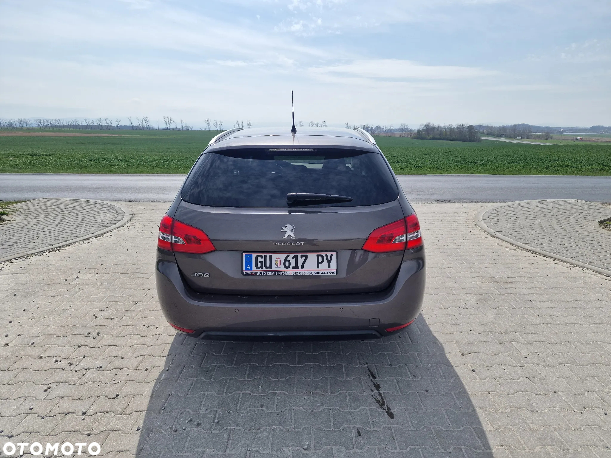 Peugeot 308 SW 1.2 PureTech Active S&S - 11