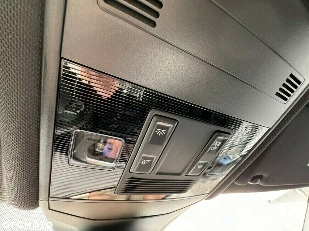 Volkswagen T-Cross - 22